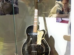 Elvis im 48er Tandler 15.03.2026